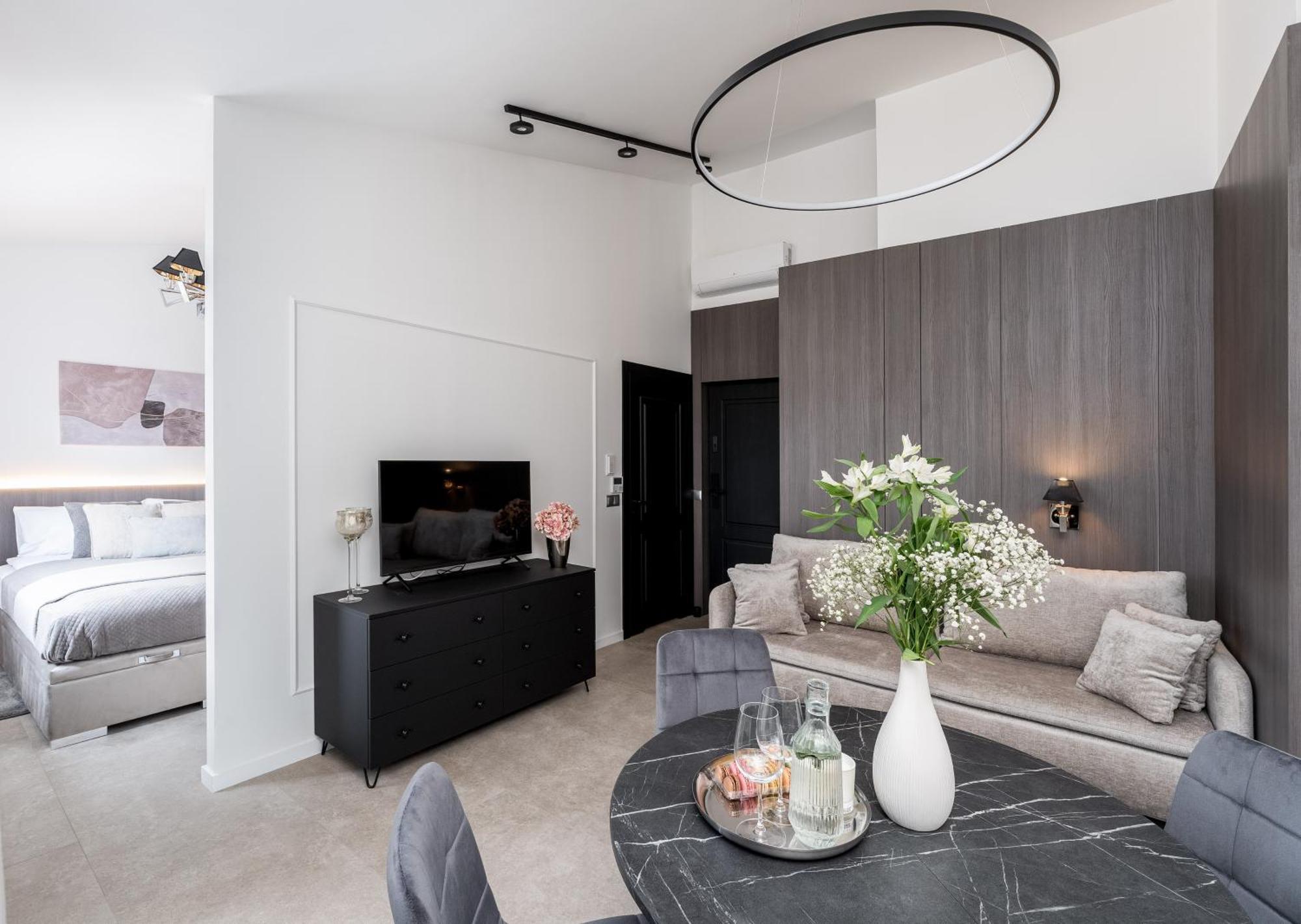 Wielopole Floor Apartament *